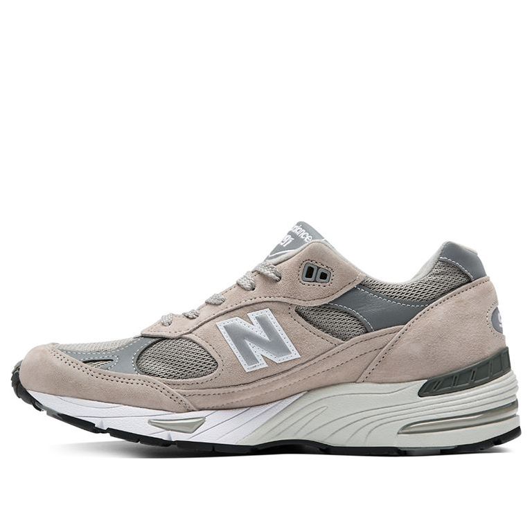 New Balance 991